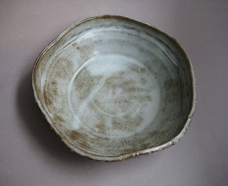 Lobed Dish with Sgraffito Decoration, Sachiko Furuya