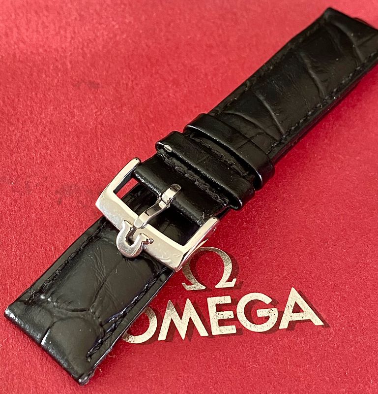 OMEGA Speedmaster Model 20mm Croco Black Strap Steel Omega Buckle
