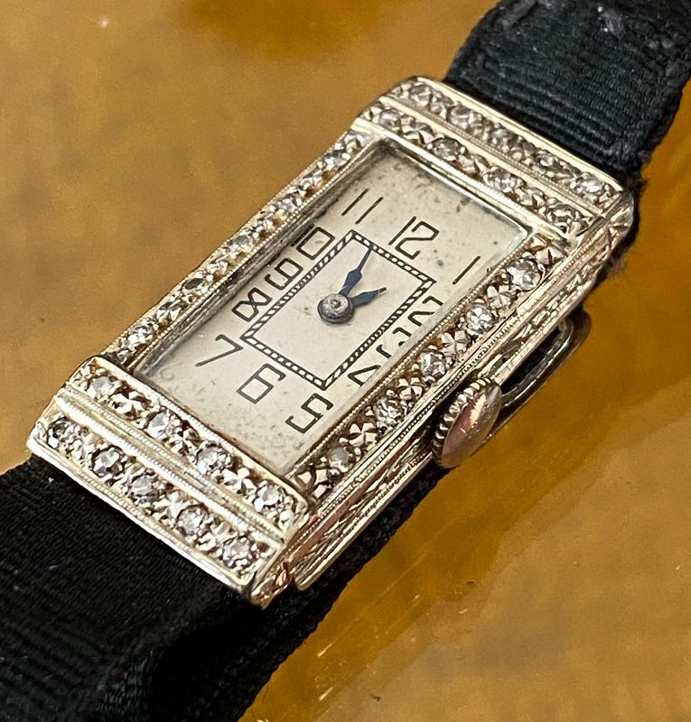 SWISS Art Deco Ladies 18k WHITE GOLD 28 DIAMOND Wrist 1922 19mm