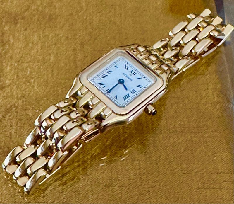Ladies MOVADO AVISO 14k GOLD Bracelet Wrist White ROMAN Dial 22mm