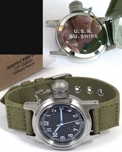U.S.N. Bu. of Ships Canteen Navy Military Wristwatch