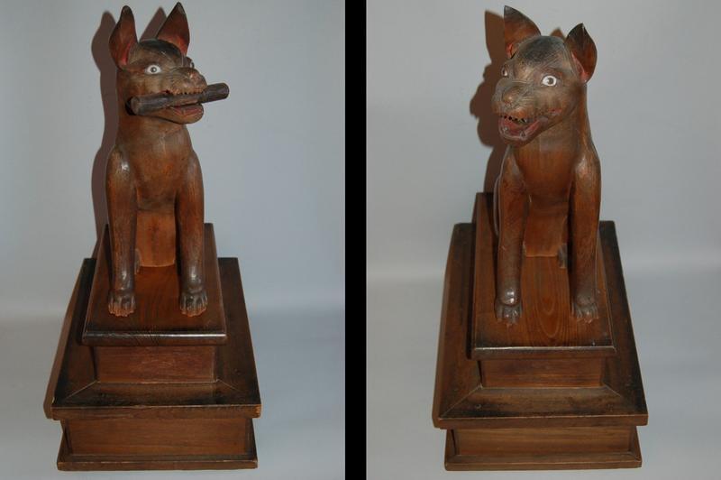 Pair of wooden guardian foxes, Japan, Meiji era