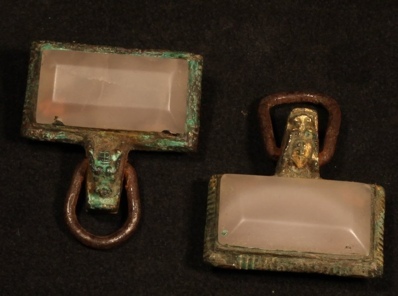 Han dynasty gilded bronze and stone buckles