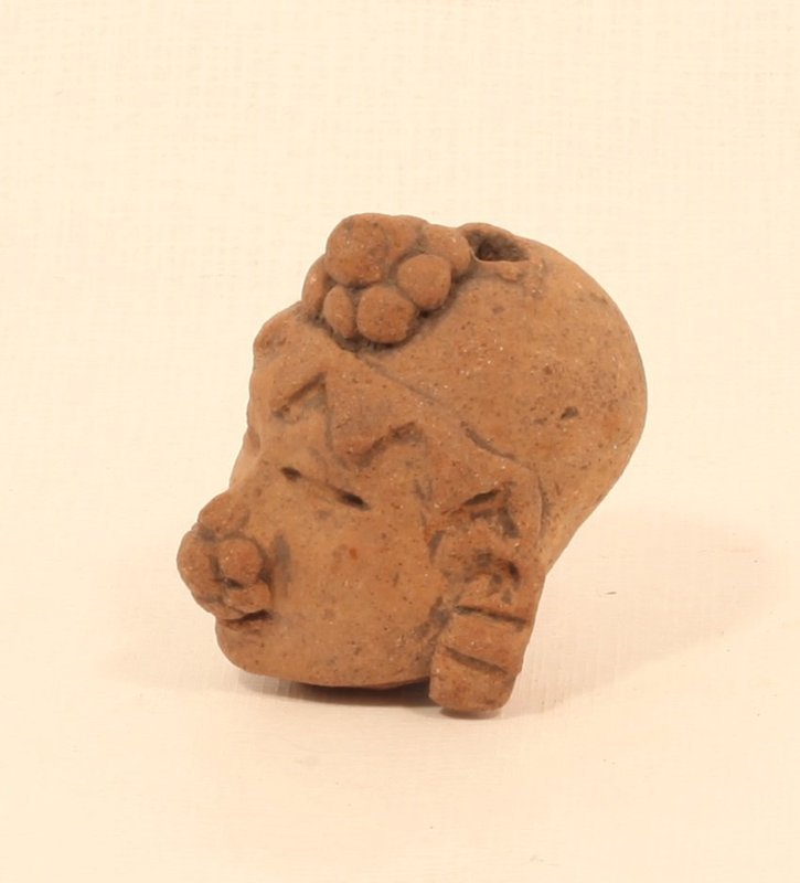 Jama-Coaque Pre Columbian terracotta head