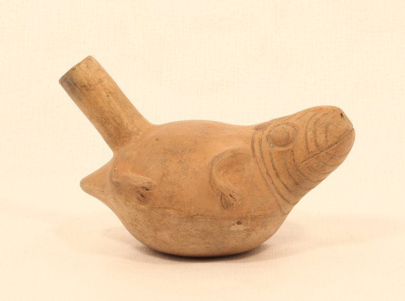 Pre Columbian Salinar style pot