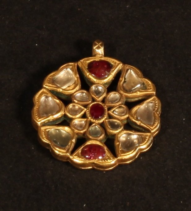 18th-19thc Mughal 20k Gold white Sapphire and Ruby Pendant
