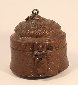 Indian lidded copper pot