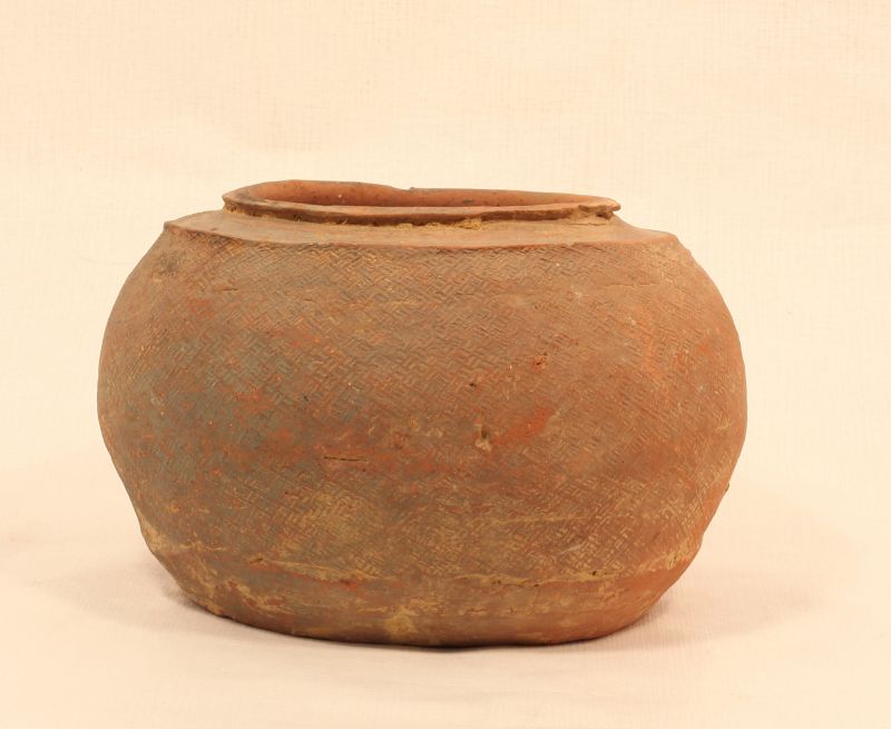 Early Chinese Zhou  Impressed Terracotta pot