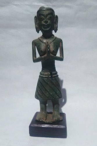 India 16thc Hindu Figure of a Female in Anjali Mudra v4