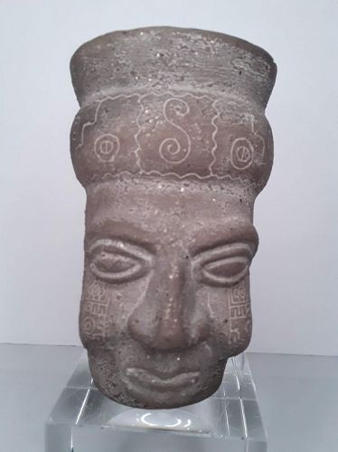 Pre Columbian Tiahuanaco style Terracotta face pot