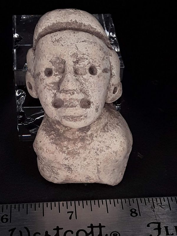 Mexican Pre Columbian Tlatilco Terracotta female Bust in Buff clay