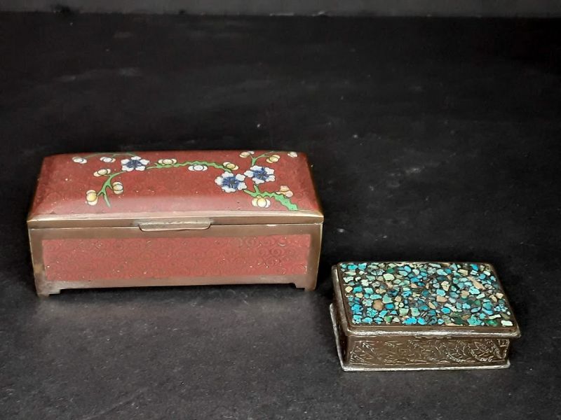 Vintage Chinese Asian stash box trinket box pill box pair