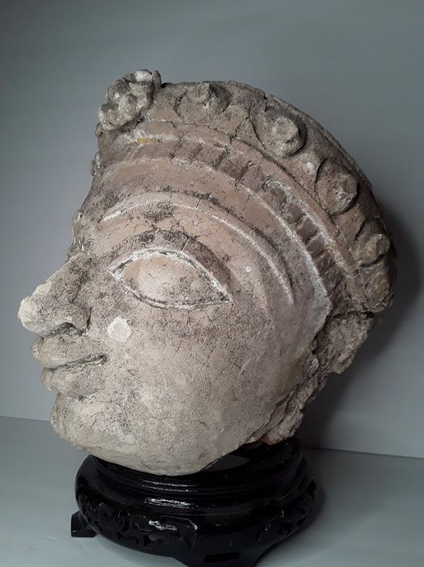 Gandharan - Gupta stucco Head of the goddess Hariti