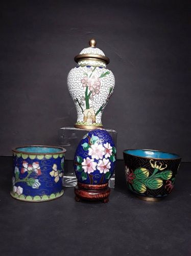 Group of Small Chinese cloisonné objects