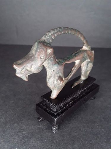Rare Ordos civilization cast bronze belt plaque of an Ibex