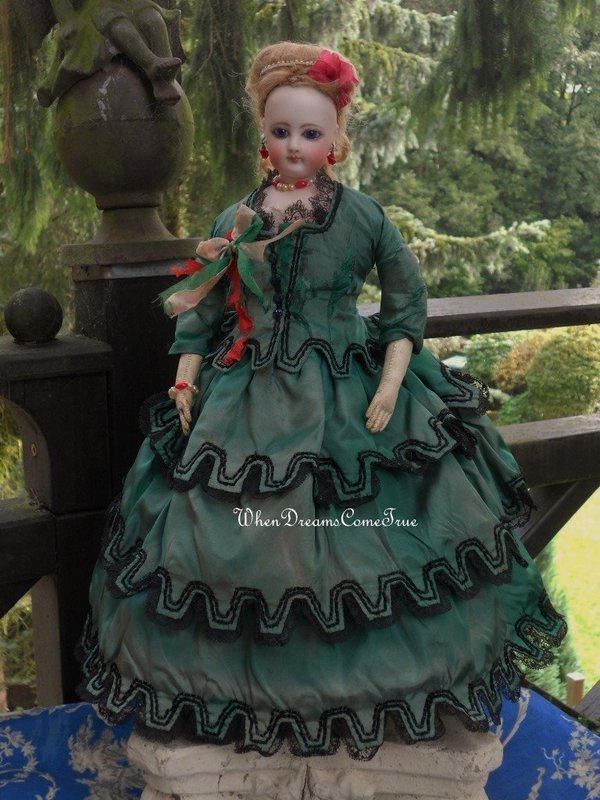Marvelous French Bisque Poupee in Original Costume