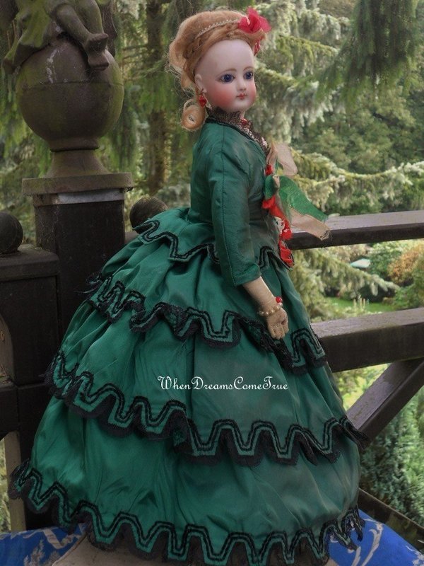 Marvelous French Bisque Poupee in Original Costume