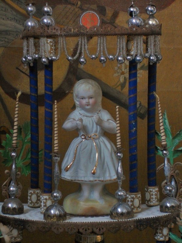 Pretty Fashion Doll Display Altars / France 1870/75