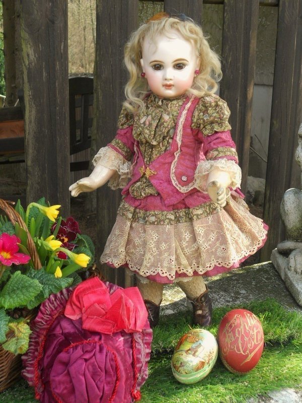 Gorgeous French Bisque Bebe E.J. size 7 by Emile Jumeau