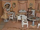 Miniature Doll House Chambre in Original Presentation Room-Box