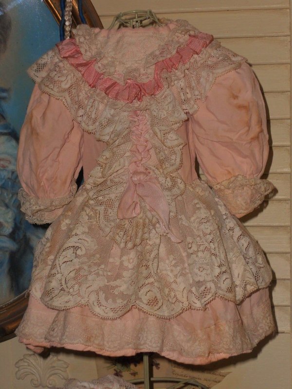 Pretty Vintage Doll Costume with Bonnet