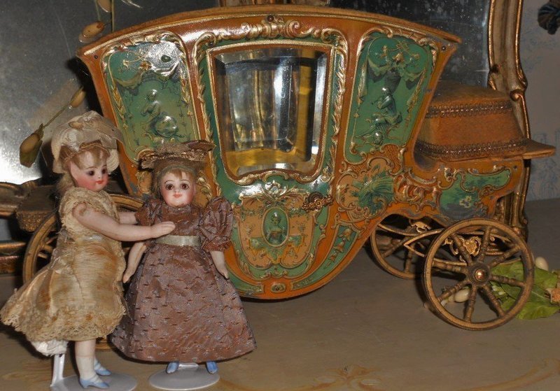 Very Rare Luxury French Romantic Mignonette Coach