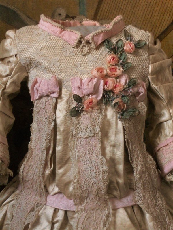 Most Beautiful French Silk Costume with Bonnet
