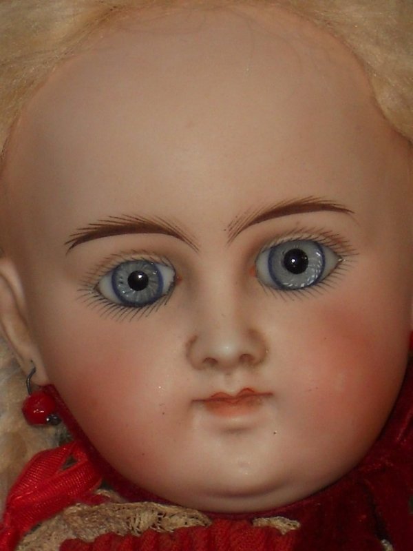 Very Beautiful Bisque Closed Mouth Doll for French Market