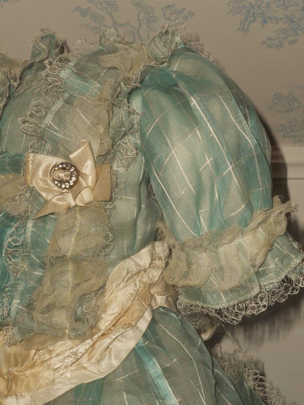 ~~~ Very Beautiful French Bebe Silk Costume with Bonnet ~~~