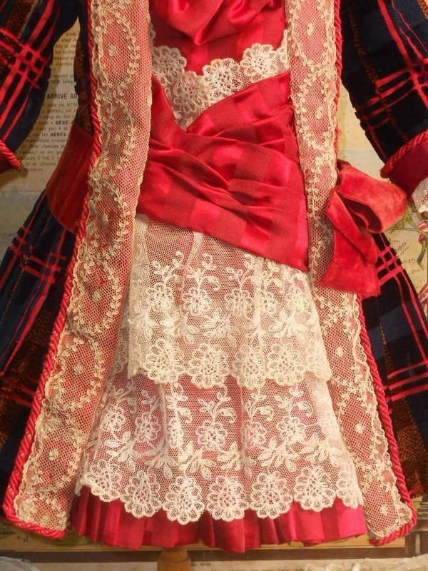 ~~~ Superb French Velvet and Jumeau Red Silk Costume ~~~