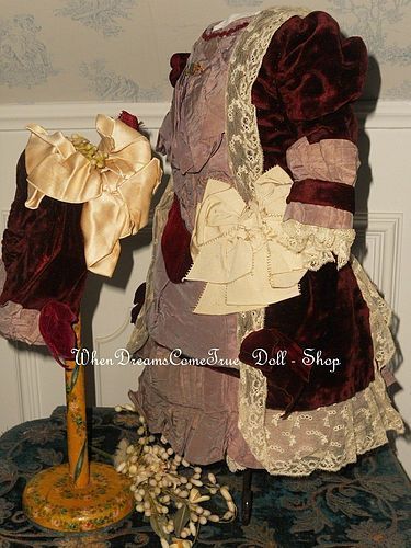 ~~~ Elegant French Bebe Silk Costume with Bonnet ~~~