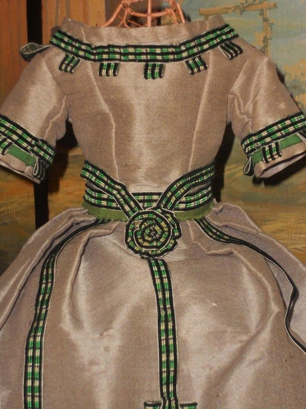 Splendid Silk Poupee Gown circa 1860 for Huret , Rohmer , Barrois ....