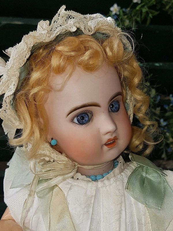 ~~~ Darling French Bisque Bebe Jumeau size 5 ~~~