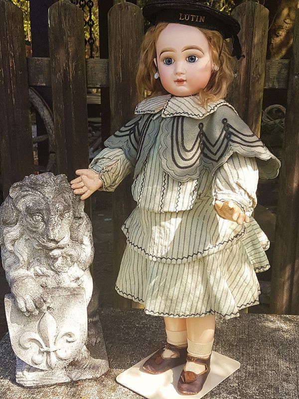 ~~~Outstanding French Bisque Bebe by Jumeau in Original Clothing ~~~