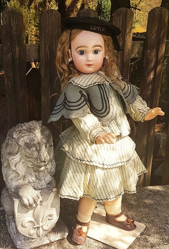 ~~~Outstanding French Bisque Bebe by Jumeau in Original Clothing ~~~
