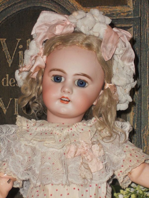 ~~~ Lovely Antique French Market DEP Bisque Bebe ~~~