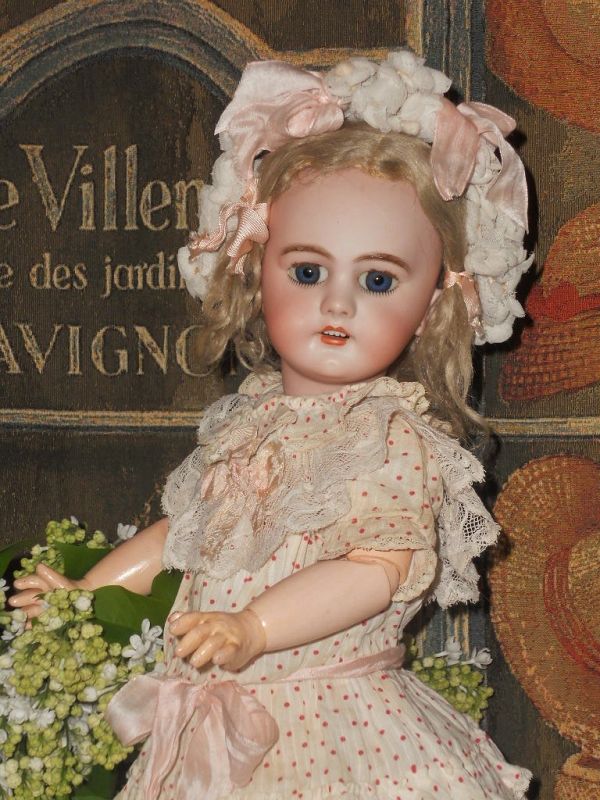 ~~~ Lovely Antique French Market DEP Bisque Bebe ~~~