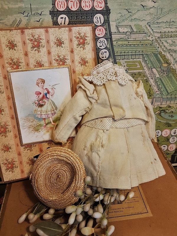 ~~~ Lovely Antique Jumeau Size 1 Bebe Outfit in Box ~~~