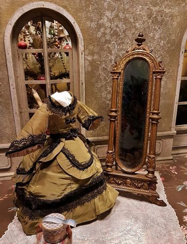 ~~~ Boudoir de Madame Stand Up Poupee Mirror / 1870 ~~~