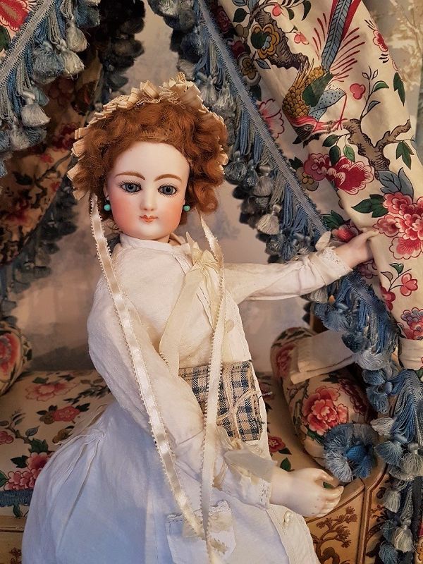 ~~~ Rare Lavallee-Peronne Mlle. Lily from France Attic Found ~~~