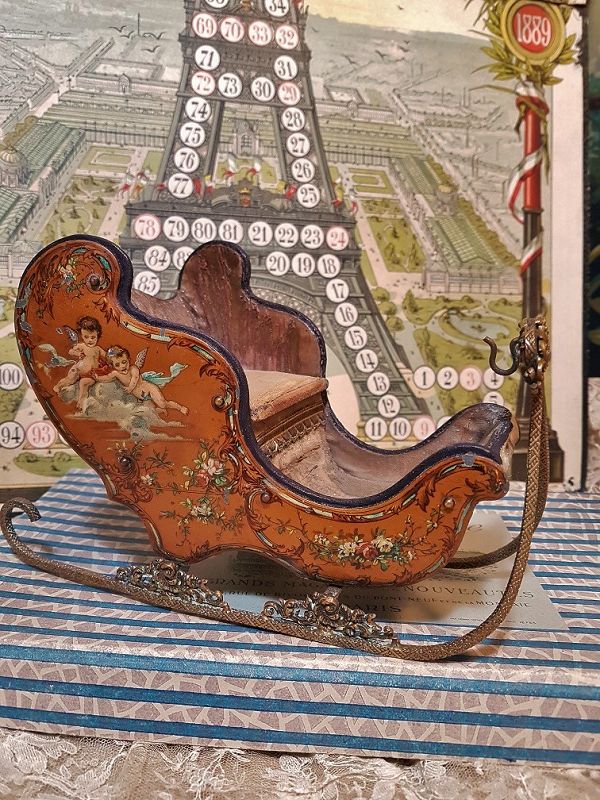~~~Rare French Miniature Sleigh with Romantic Painted Scenes as is~~~