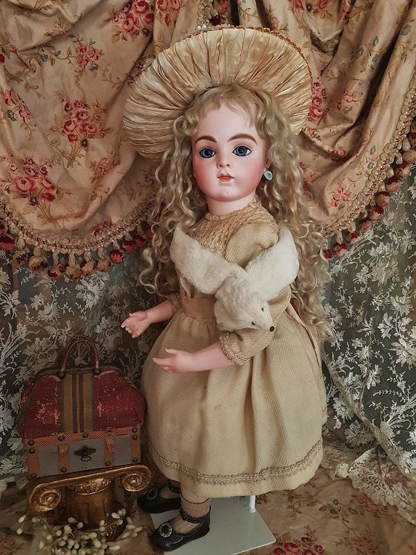 ~~~ Outstanding French Bisque Bebe by Leon Casimir Bru size 11 ~~~
