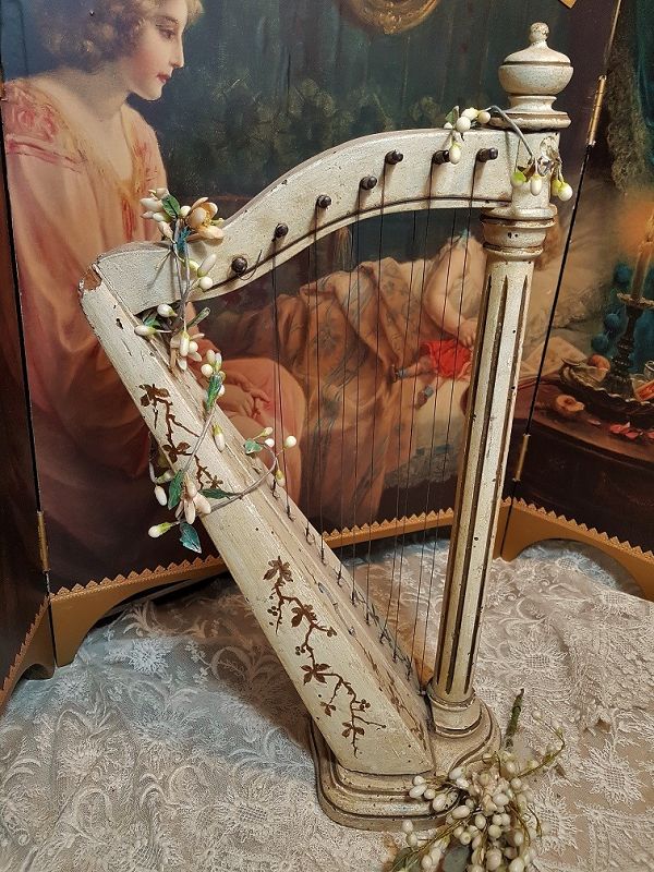 ~~~ Superbly French Doll Harp / France 19th. Century ~~~