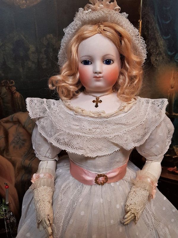 ~~~ Beautiful Early French Parisienne Poupee .... circa 1865 ~~~