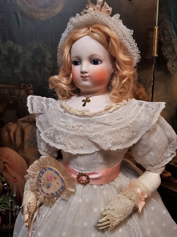 ~~~ Beautiful Early French Parisienne Poupee .... circa 1865 ~~~