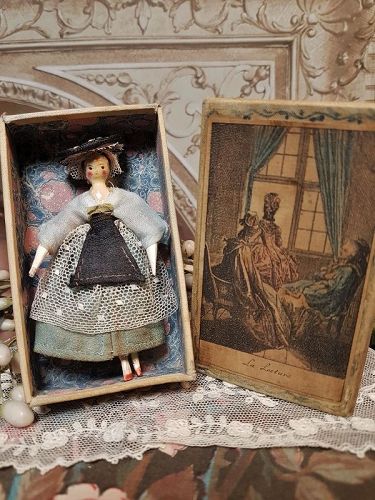 ~~~ Rare Early Grodnertal Wooden Doll in Original Box ~~~