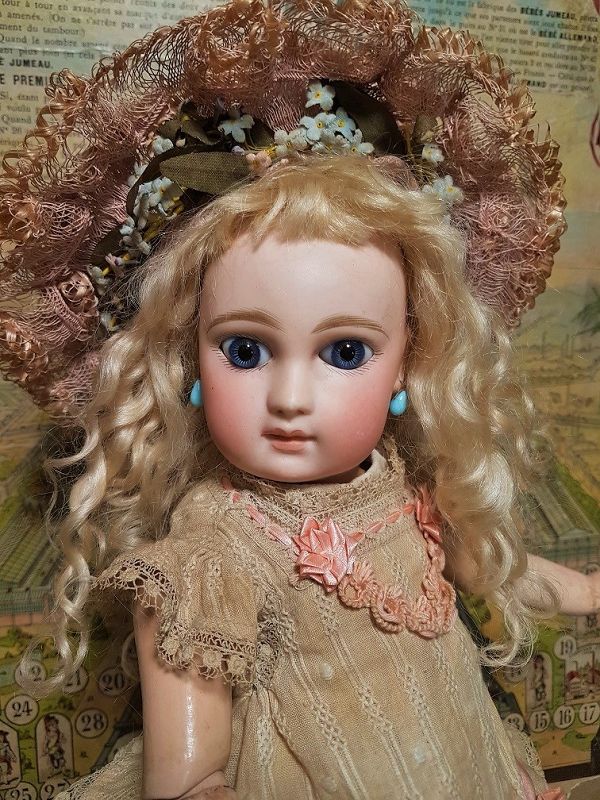 ~~~ Amazing French Small Bisque Portrait Bebe by Jumeau ~~~