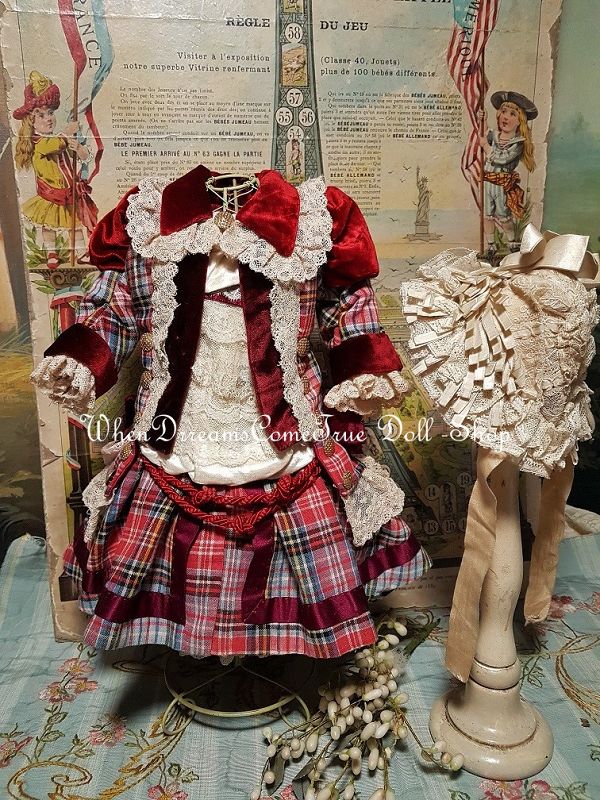 ~~~ Superb French Plaid Bebe Costume with Lace Bonnet ~~~