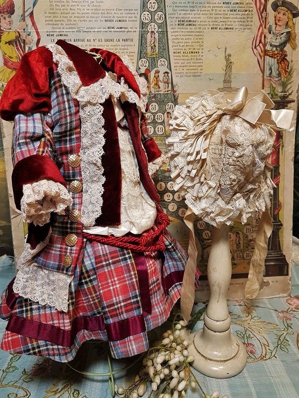 ~~~ Superb French Plaid Bebe Costume with Lace Bonnet ~~~