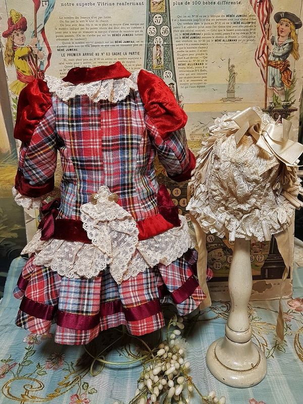 ~~~ Superb French Plaid Bebe Costume with Lace Bonnet ~~~